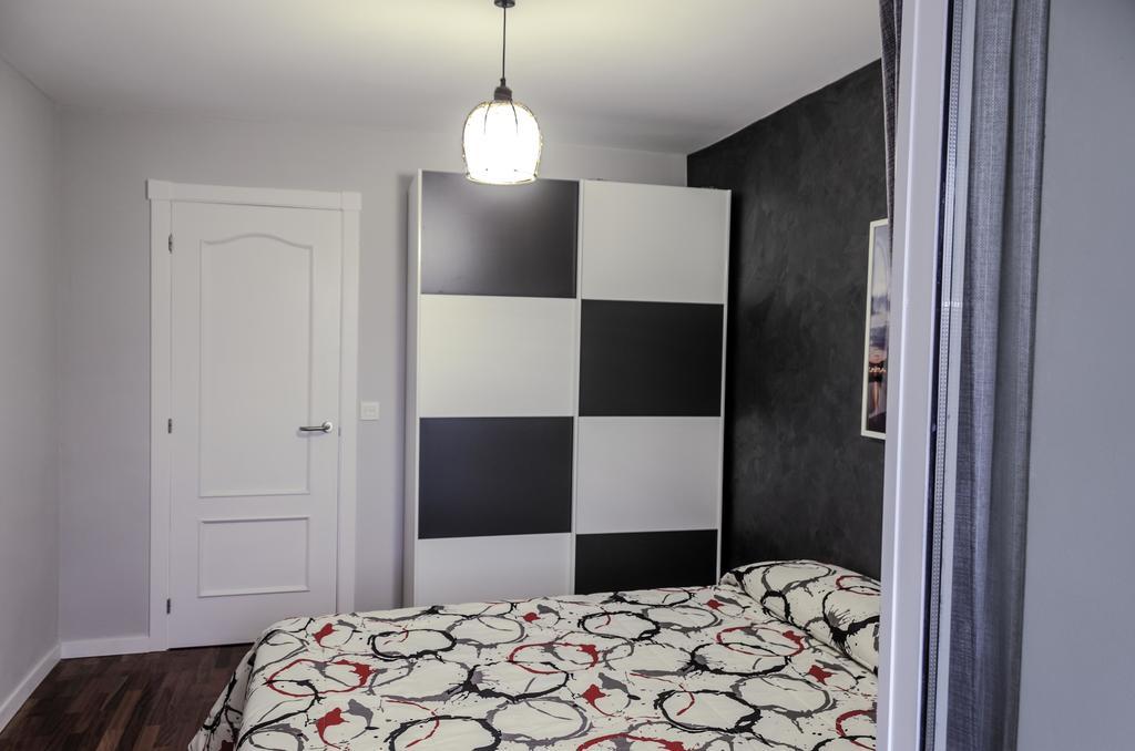 Apartamento Los Colonia Burgos Luaran gambar